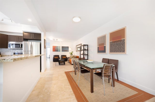 5 of 25 - 3109 Hibiscus St 3109, Coconut Grove, FL