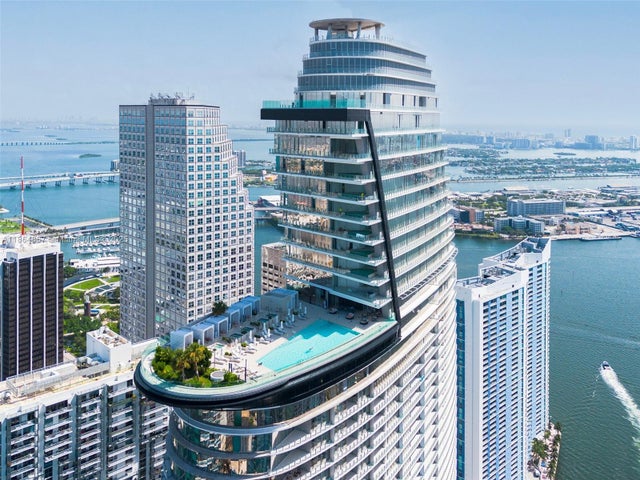 5 of 75 - 300 Biscayne Blvd Way 2505, Miami, FL