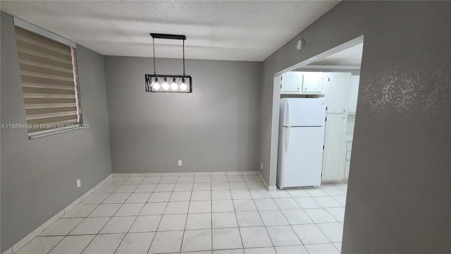 4 of 23 - 1811 Jefferson St 601, Hollywood, FL