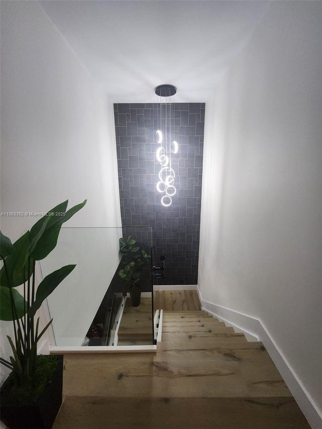 2 of 8 - 7875 Nw 116th Ave, Doral, FL