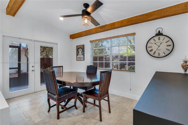 5 of 35 - 8932 Nw 9th Pl, Plantation, FL