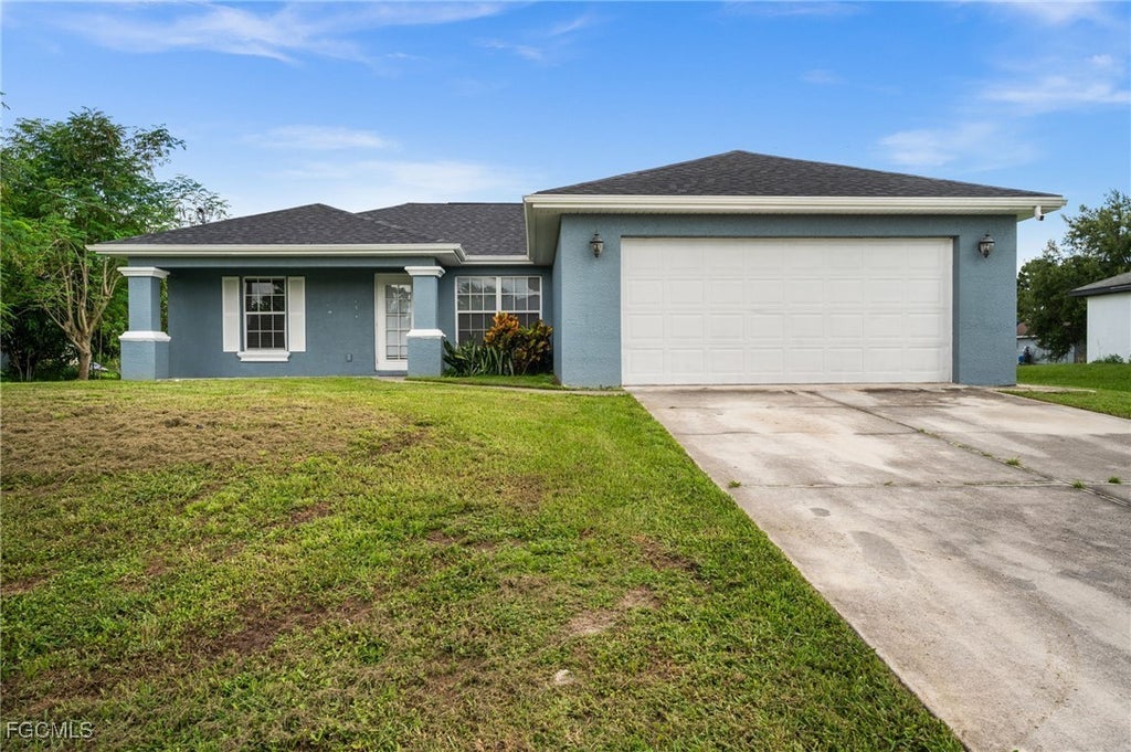 2611 4th St Sw, LEHIGH ACRES