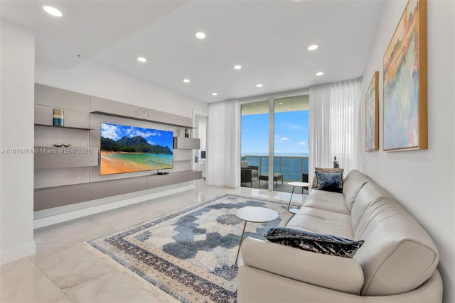 5 of 25 - 18201 Collins Ave 4606, Sunny Isles Beach, FL