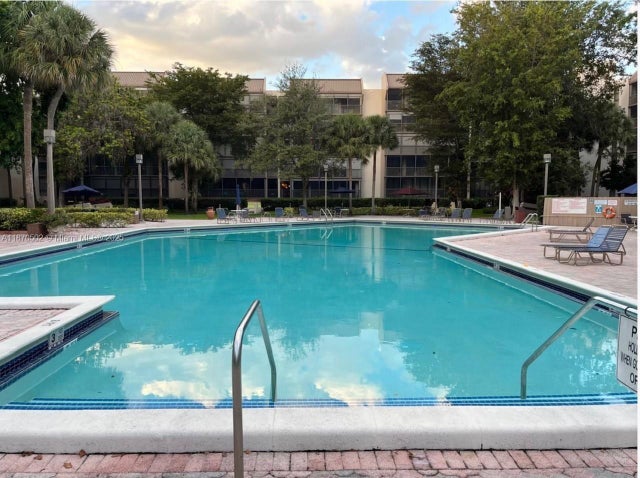 2 of 20 - 2804 N 46th Ave C430, Hollywood, FL