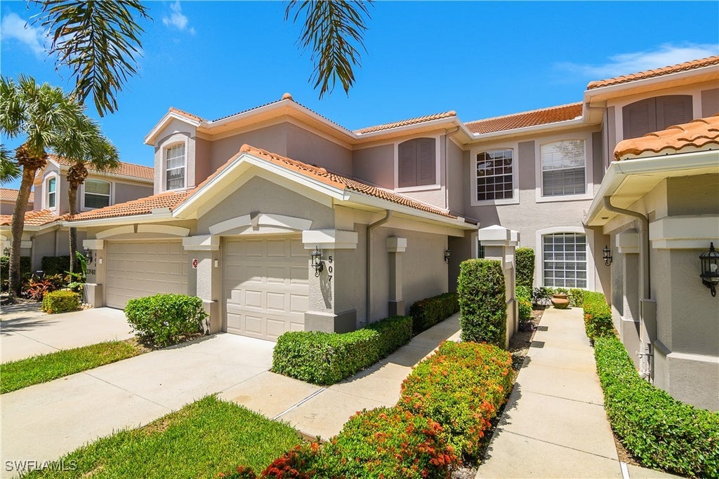 23560 Wisteria Pointe Dr 507, ESTERO