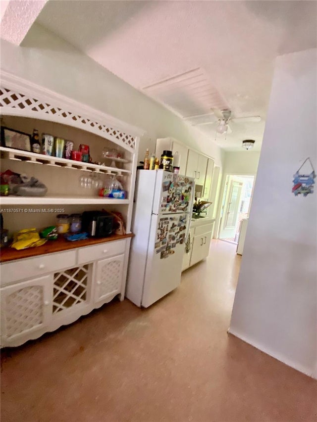 4 of 19 - 1512 Sw 14th Ter, Miami, FL