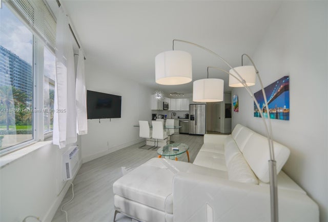 4 of 23 - 1936 S Ocean Dr 3c, Hallandale Beach, FL