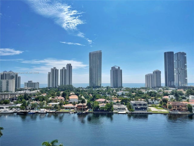 1 of 10 - N/A, Aventura, FL