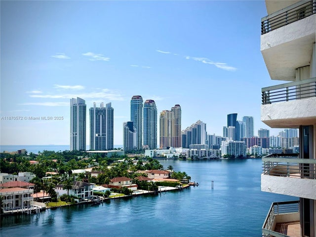 2 of 10 - N/A, Aventura, FL