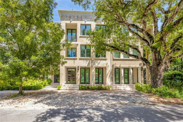 1 of 58 - 617 Almeria Ave, Coral Gables, FL