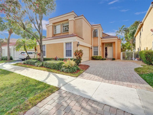 2 of 72 - 6330 Nw 77th Ct, Parkland, FL