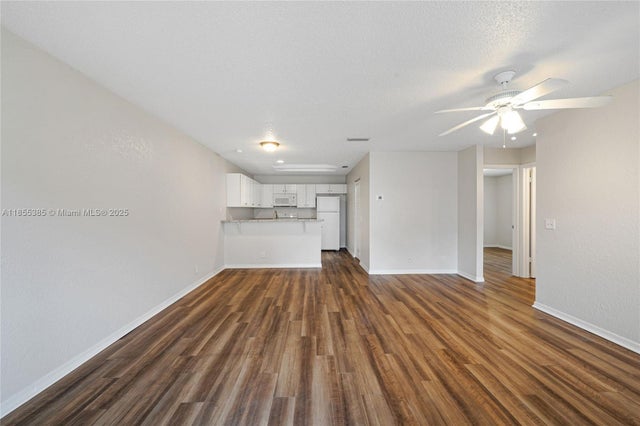 5 of 17 - 5320 Elmhurst Rd A, West Palm Beach, FL