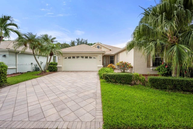 Photo of Listing #A11869910