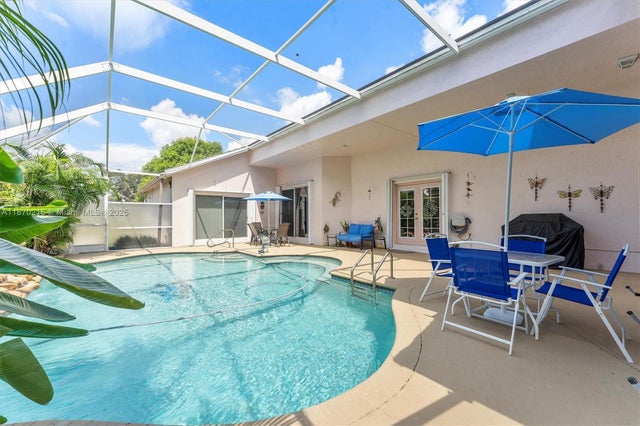 2 of 43 - 800 Clearbrook Park Cir, Delray Beach, FL