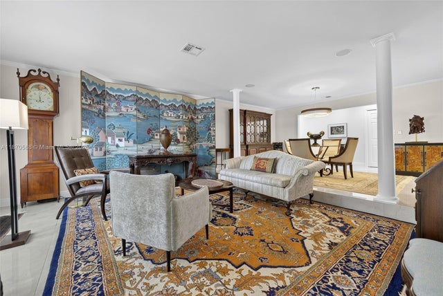 5 of 37 - 1733 Ne 35th St, Oakland Park, FL