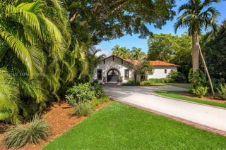 Photo of Listing #A11847302