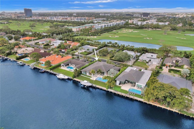 5 of 29 - 1651 Diplomat Pkwy, Hallandale Beach, FL