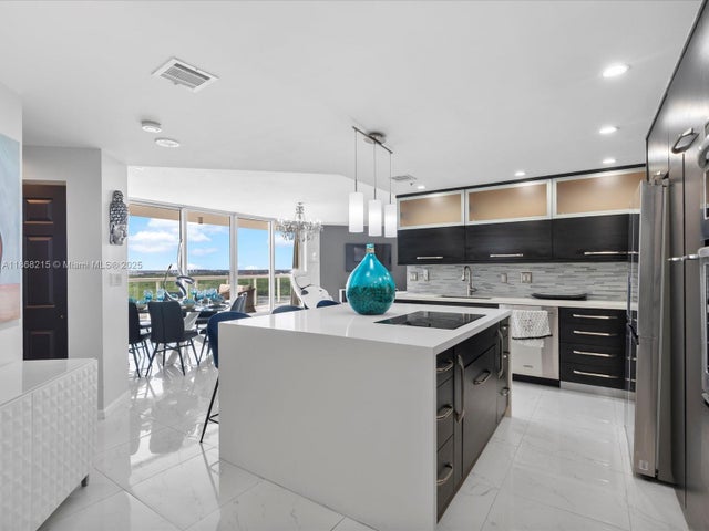 2 of 37 - 6001 N Ocean Dr 1203, Hollywood, FL