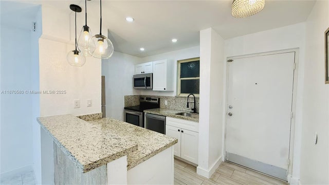 2 of 19 - 13101 Memorial Hwy 104, North Miami, FL