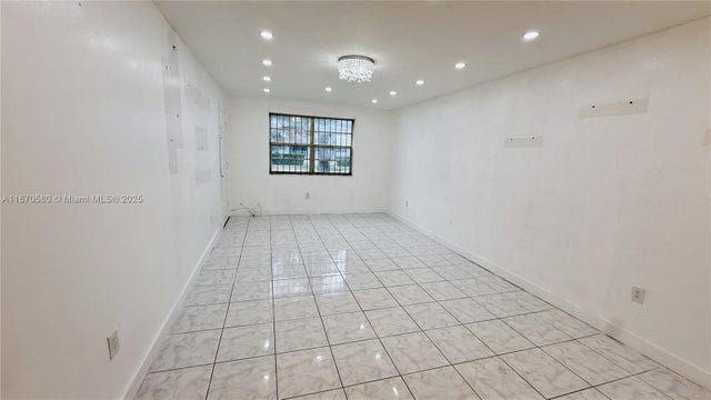 5 of 19 - 13101 Memorial Hwy 104, North Miami, FL
