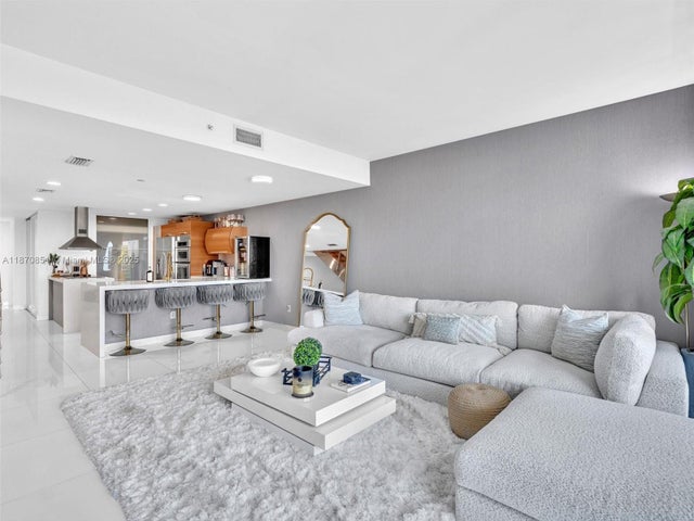 2 of 44 - 2950 Ne 188th St 312, Aventura, FL