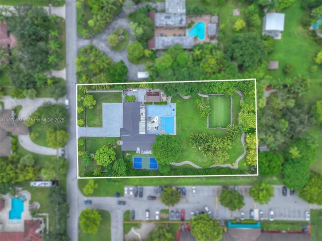 1 of 33 - 10245 Sw 125th Ave, Miami, FL