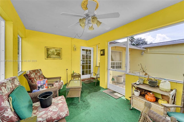 5 of 32 - 2241 N 66th Ave, Hollywood, FL