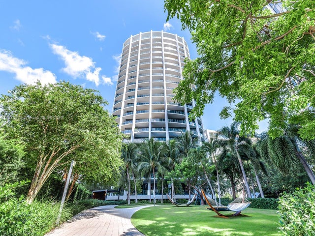 1 of 38 - 2831 S Bayshore Dr 403, Miami, FL
