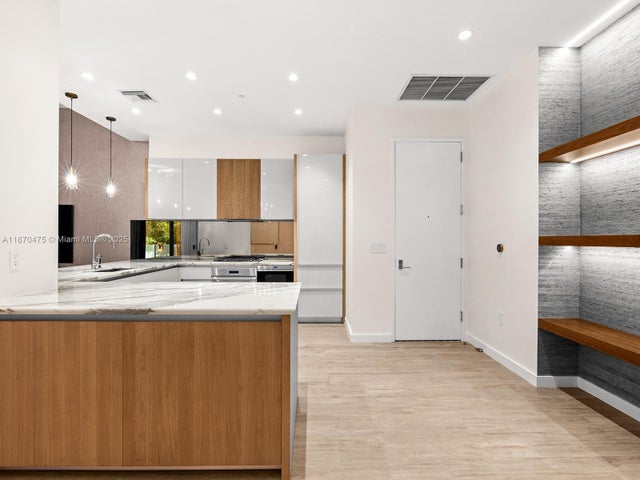 3 of 38 - 2831 S Bayshore Dr 403, Miami, FL