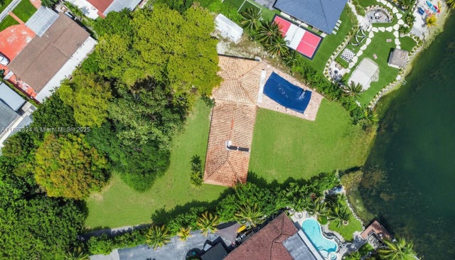 5 of 45 - 4399 Sw 89th Ave, Miami, FL