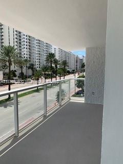 5 of 17 - 5750 Collins Ave 3k, Miami Beach, FL