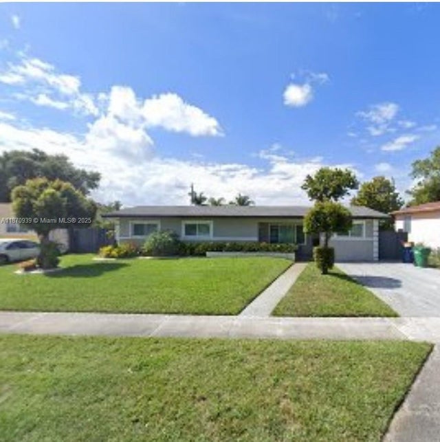 1 of 8 - 18730 Nw 8th Ave, Miami Gardens, FL