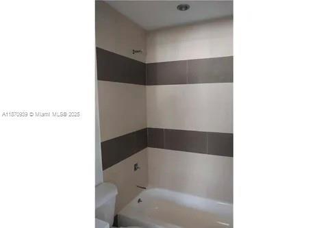 3 of 8 - 18730 Nw 8th Ave, Miami Gardens, FL