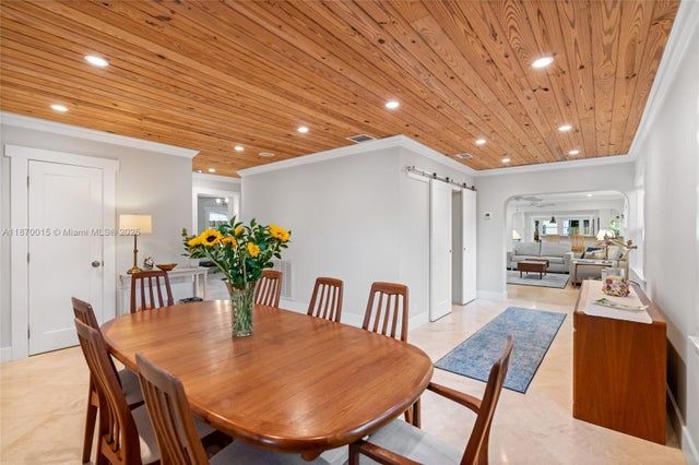 5 of 33 - 1328 Sw 30th St, Fort Lauderdale, FL