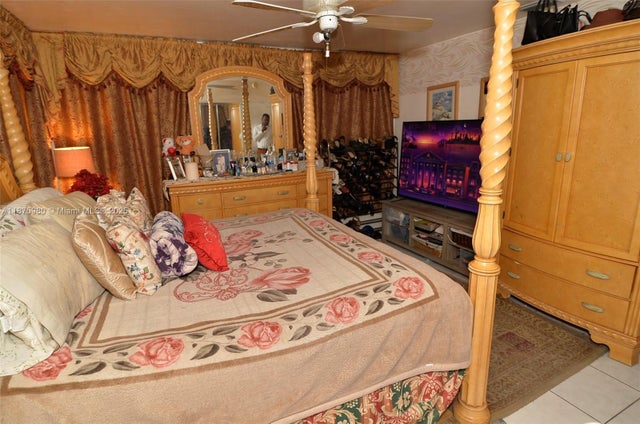 5 of 6 - 17940 Ne 6th Ct, Miami, FL