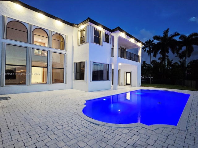 5 of 98 - 18940 Sw 31st Ct, Miramar, FL