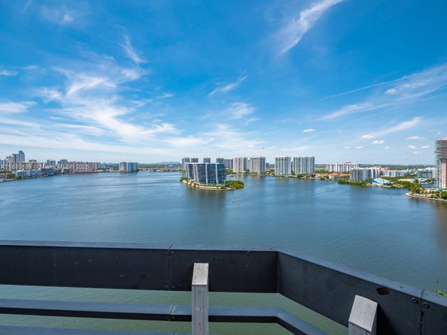 1 of 49 - 19101 Ne 36th Ct 2501, Aventura, FL