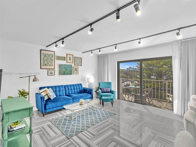 5 of 43 - 1300 Alton Rd 3c, Miami Beach, FL