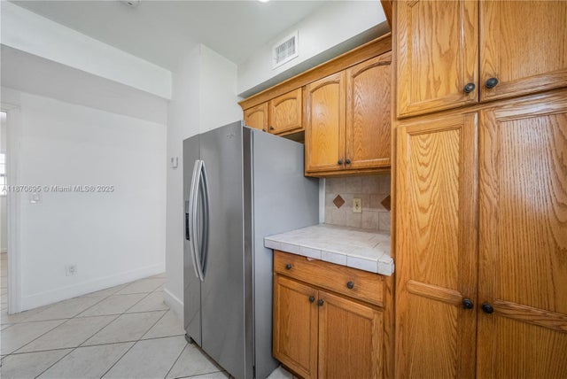 5 of 30 - 3501 Sw 87th Ave, Miami, FL