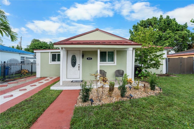 2 of 14 - 413 Nw 100th Ter, Miami, FL
