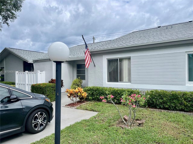 1 of 23 - 8633 Sunbird Pl, Boca Raton, FL