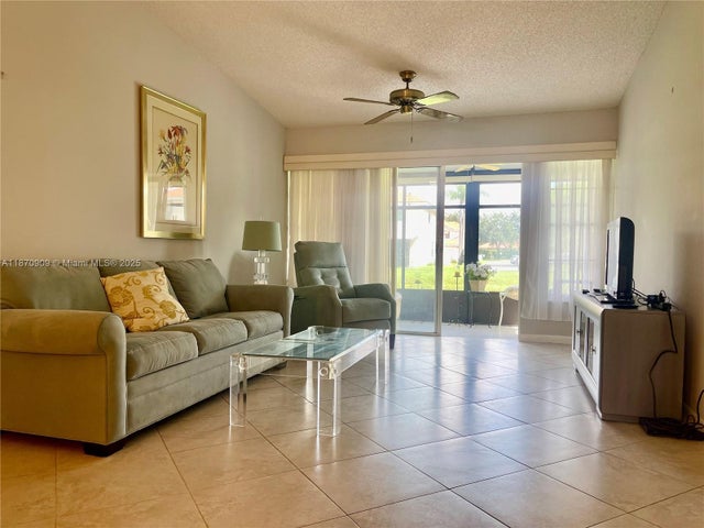 3 of 23 - 8633 Sunbird Pl, Boca Raton, FL