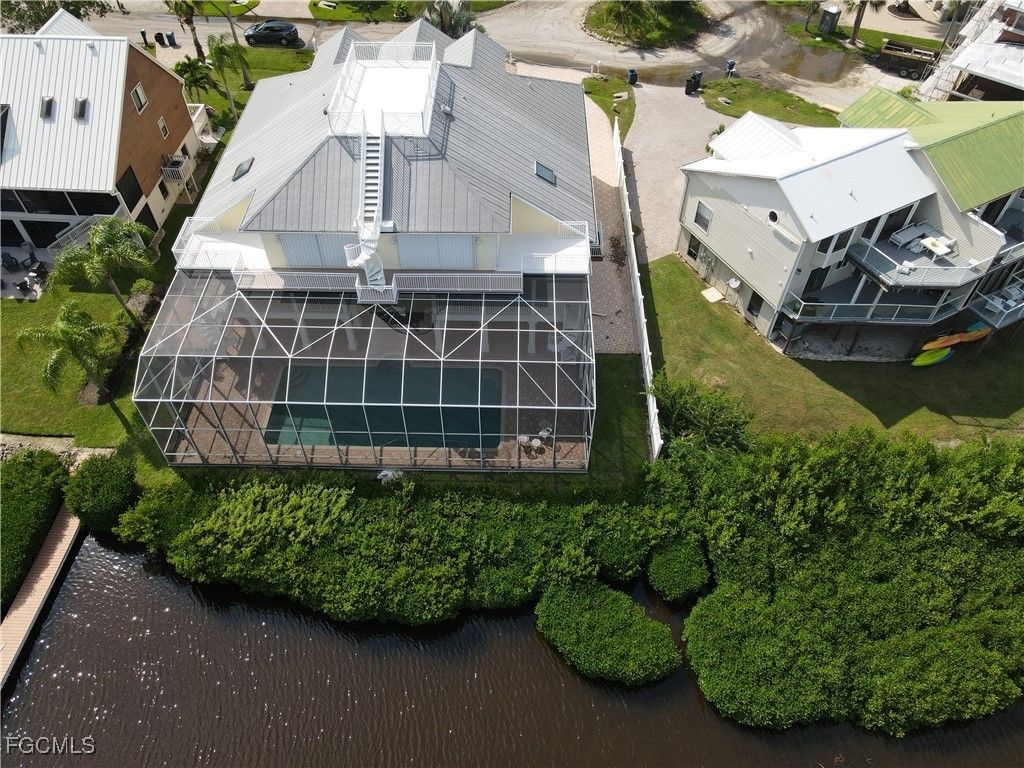 21523 Indian Bayou Dr, FORT MYERS BEACH