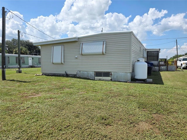 3 of 35 - 1065 25th Street, Bulkhead Ridge, FL