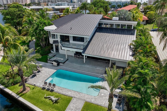 5 of 11 - 500 Palm Dr, Hallandale Beach, FL