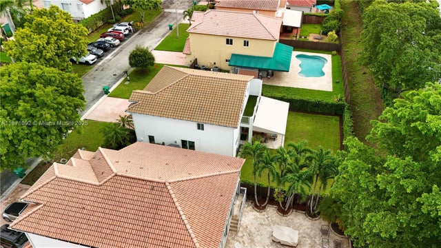 5 of 41 - 10912 Nw 58th Ter, Doral, FL