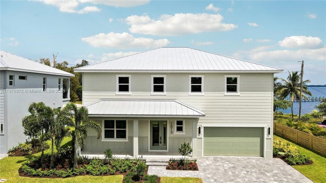 1 of 64 - 1013 Ne Orange Ave, Jensen Beach, FL