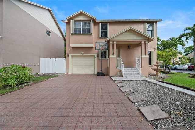 1 of 33 - 381 Nw 102nd Ter, Pembroke Pines, FL
