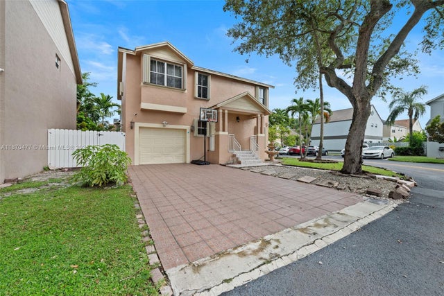 2 of 33 - 381 Nw 102nd Ter, Pembroke Pines, FL