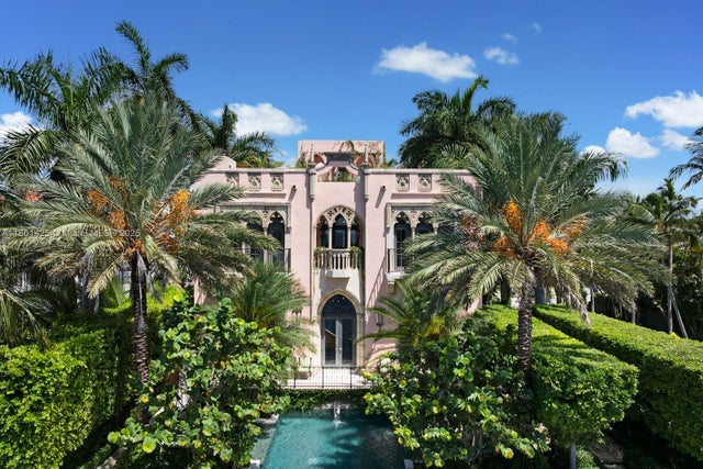 1 of 88 - 1840 S Bayshore Ln, Miami, FL